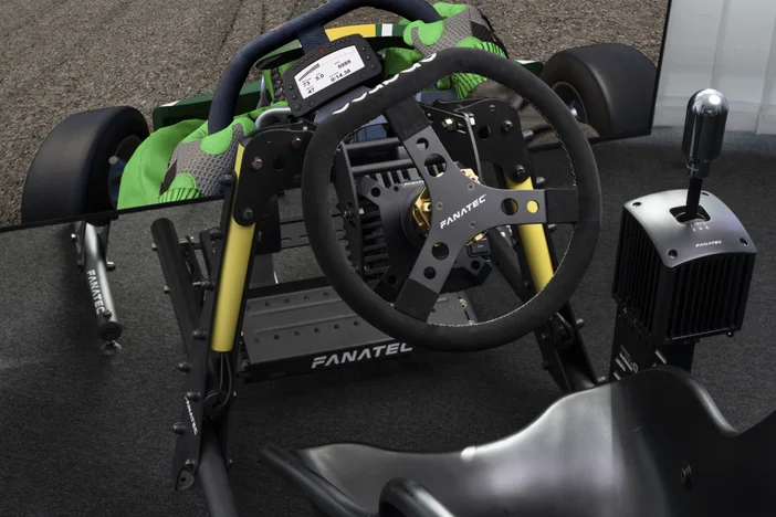 2025_09_18_Sparco_Rim_Kart_Lifestyle_8536