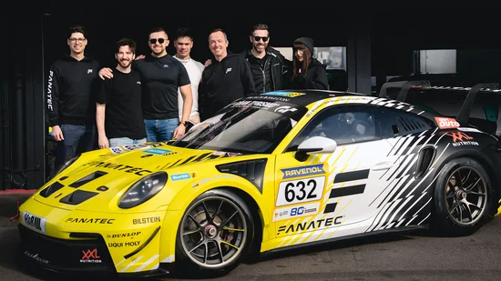 BLACK FALCON Team FANATEC team photo