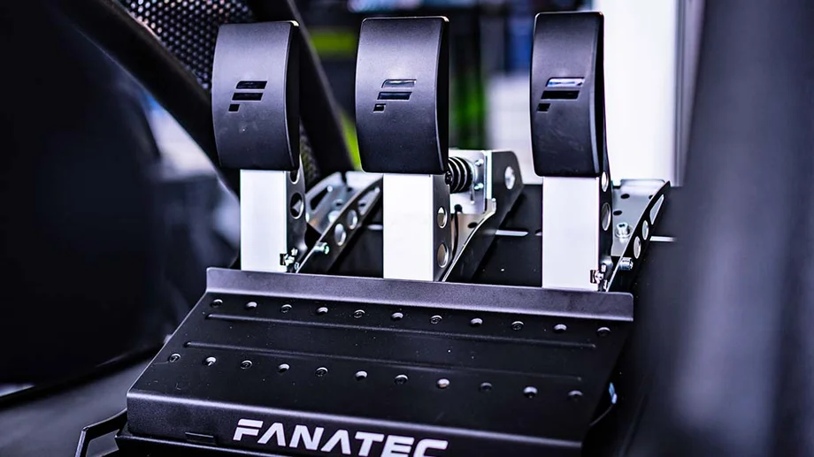 CSLDD199 Nurburgring Mood Images pedals