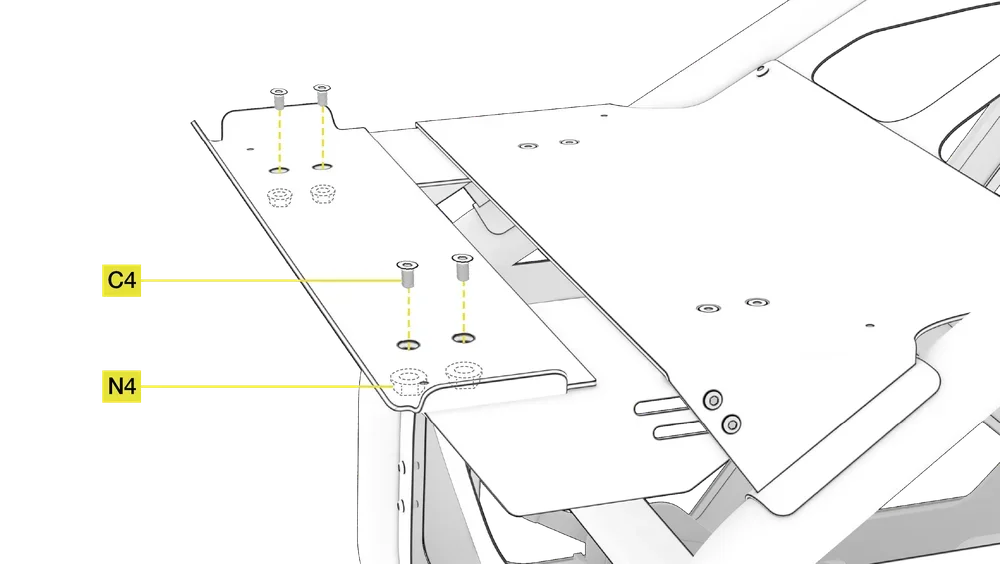 CS_GT_C_Installing_the_accessory_PC_tray-3
