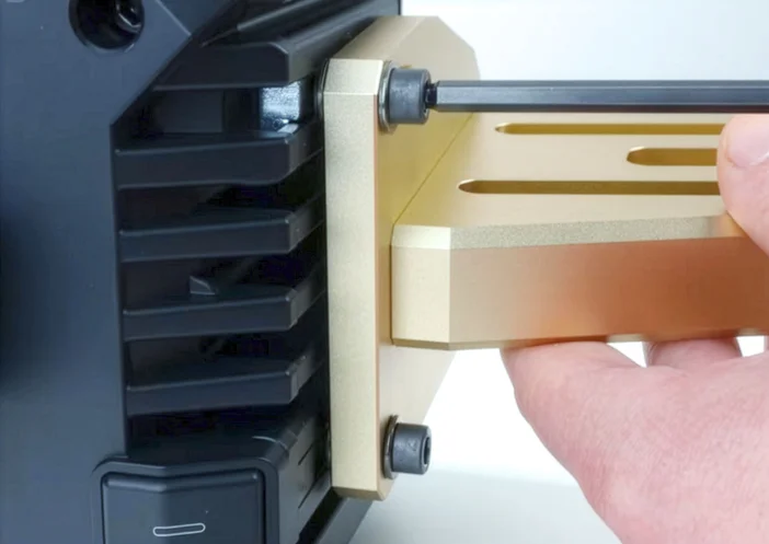 Side mounting CSL DD