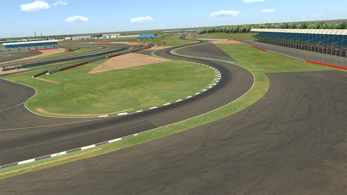 Silverstone circuit, Maggotts, Becketts, Chapel. iRacing.